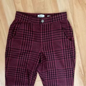 Hollister Size S Womens Burgundy Plaid Stretch Ultra High Rise Chino Pants